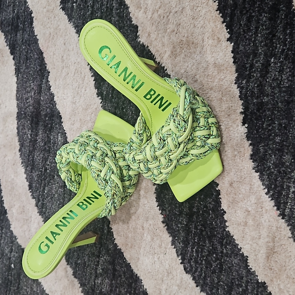 NWT GIANNI BINI Lime Green Woven Heeled Square Toe Mule, sz 5.5 - Picture 7 of 7